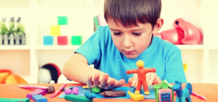 Entrevista psicológica con niños y entrevista de juego