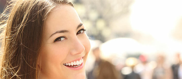 Mujer sonriendo