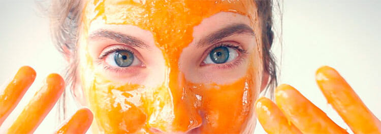 5 mascarillas de miel para reducir las arrugas