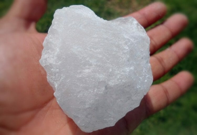 Mineral de alumbre