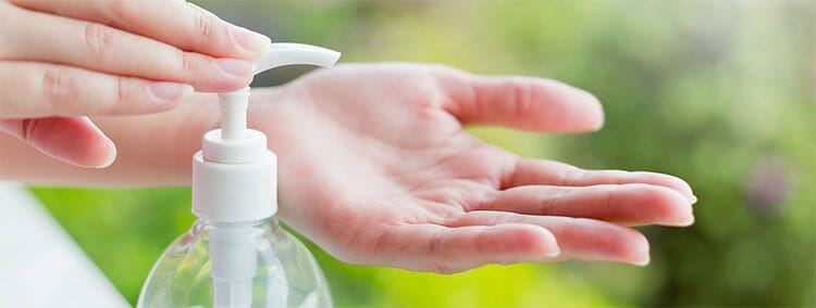 Cómo preparar un desinfectante de manos natural