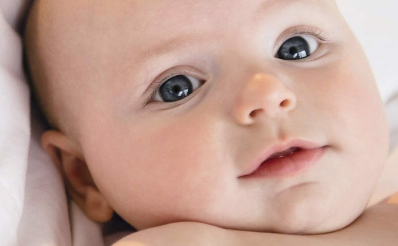 Mocos con sangre en bebes