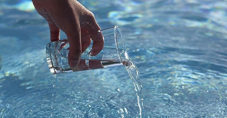 Agua potable contaminada