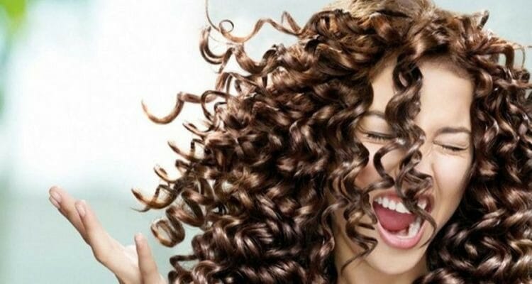 Los 10 mejores ingredientes naturales para cuidar el pelo