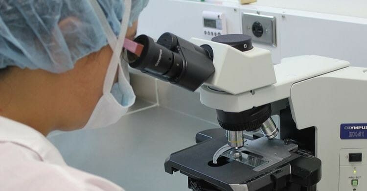 Un estudio español consigue remitir el cáncer de pulmón