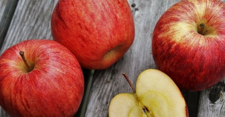 Mascarilla de manzana y aceite de oliva