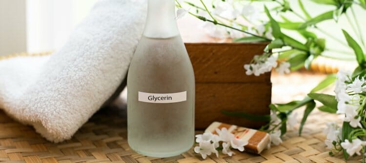 Glicerina: usos y beneficios para la piel