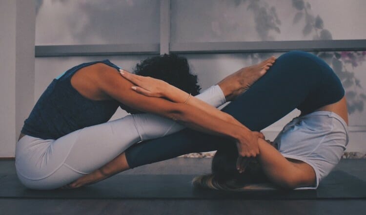 Yoga en pareja