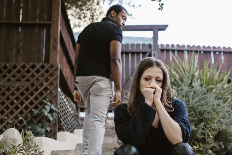 Gaslighting: qué es, cómo identificarlo y cómo afrontarlo
