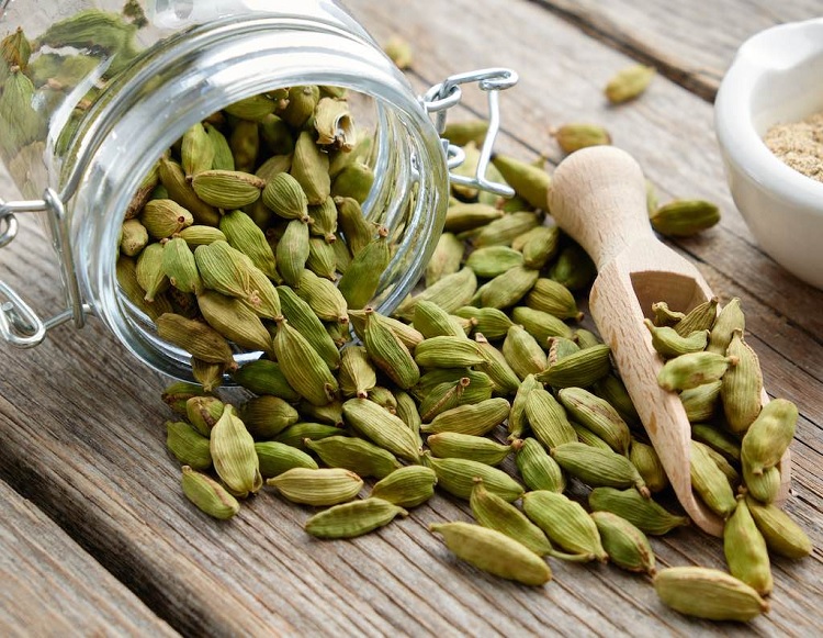 Semillas de cardamomo