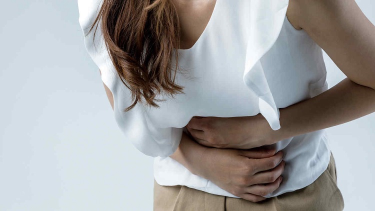 Dolor izquierdo en el abdomen: qué lo causa y sus síntomas