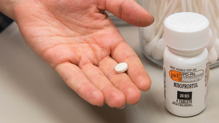 Usar misoprostol