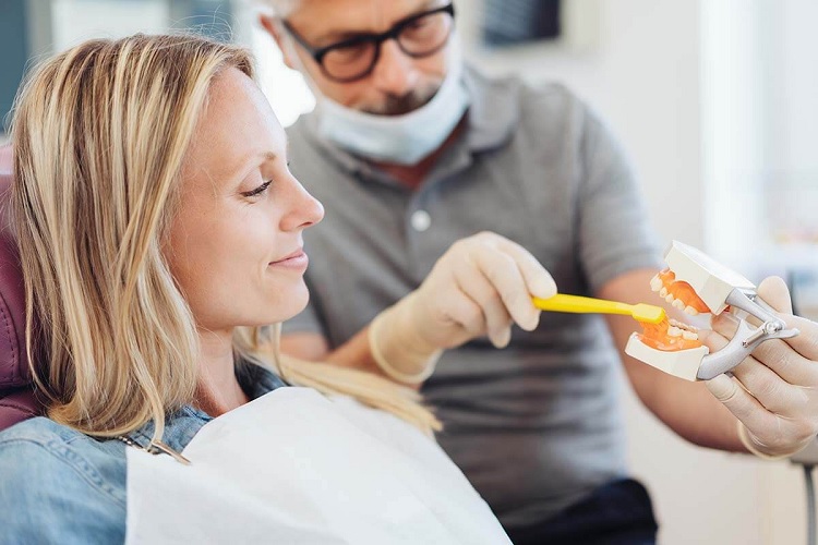 ¿Cómo es el Grado Superior en Higiene Bucodental a distancia?