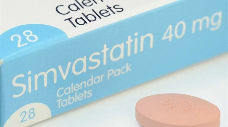¿Para qué sirve la simvastatina y cómo administrar?