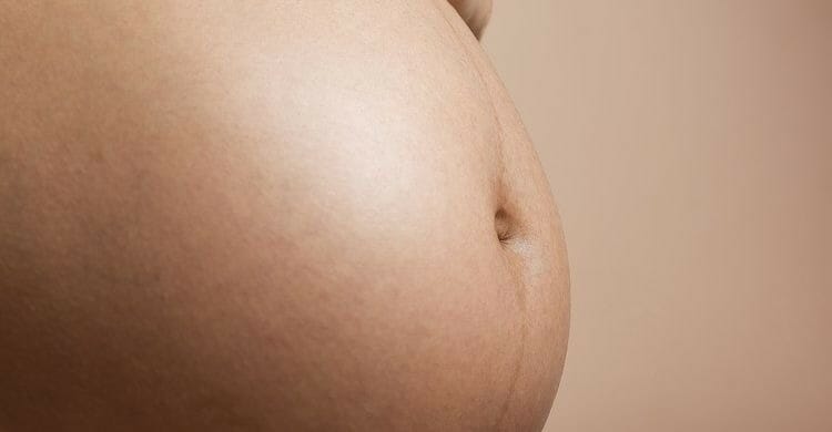 Síntomas de embarazo y del síndrome premenstrual